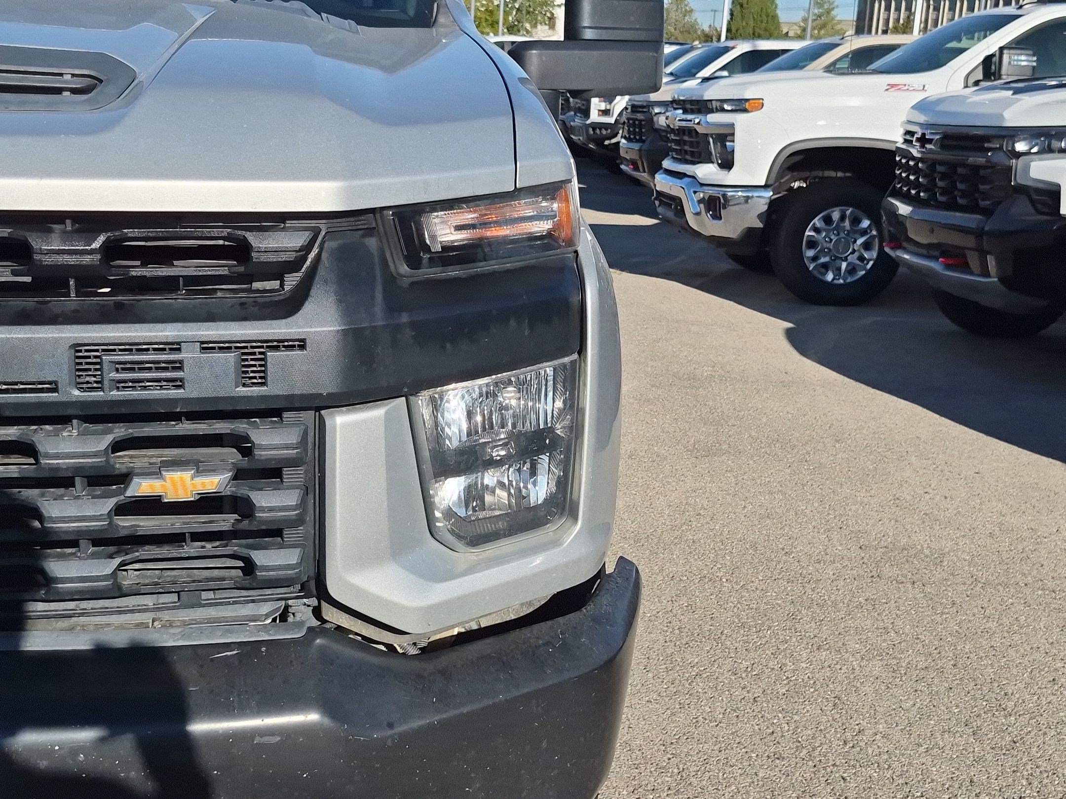 Used 2020 Chevrolet Silverado 3500 W/T w/ Z71 Off-Road Package AWD/4WD image 10