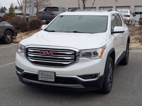 Used 2018 GMC Acadia SLT image 7