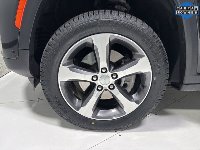Used 2023 Jeep Grand Cherokee 4WD 4xe w/ Luxury Tech Group II image 8