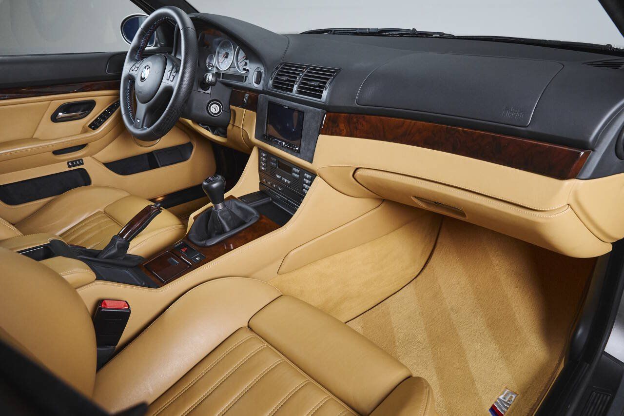 Used 2003 BMW M5 RWD image 66