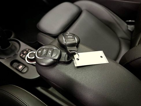 Used 2024 MINI Cooper SE FWD image 28