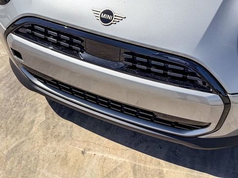 New 2026 MINI Cooper 2-Door Hardtop FWD image 10