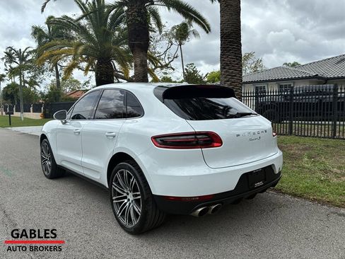 Used 2016 Porsche Macan S image 11
