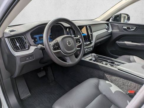 Used 2025 Volvo XC60 T8 Plus w/ Protection Package Premier AWD/4WD image 10