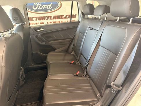 Used 2024 Volkswagen Tiguan SE image 14