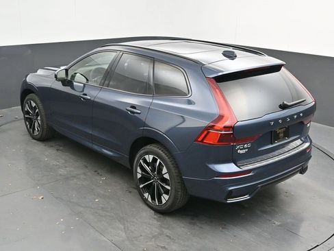 New 2026 Volvo XC60 B5 Plus w/ Protection Package Premier image 34