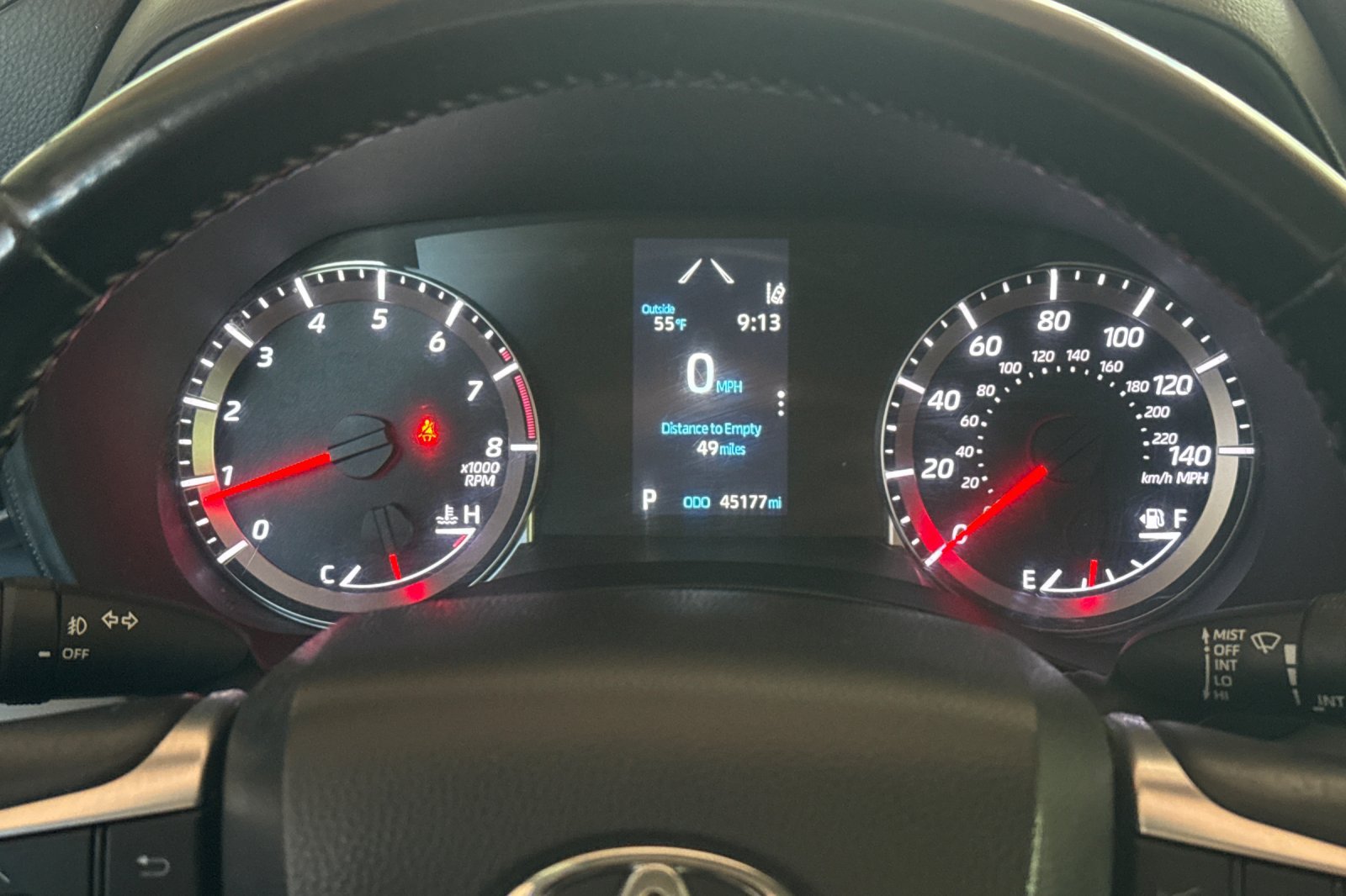 Used 2021 Toyota Highlander LE AWD/4WD image 24