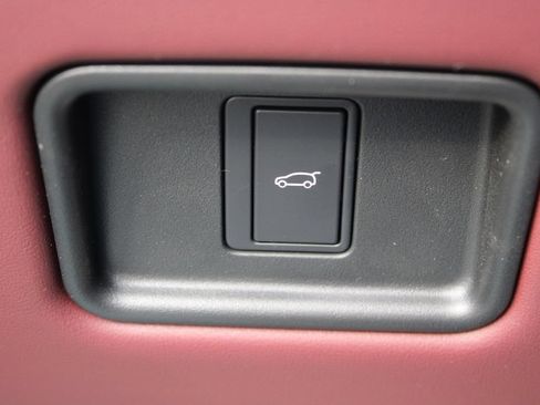 New 2026 Land Rover Range Rover SE AWD/4WD image 30