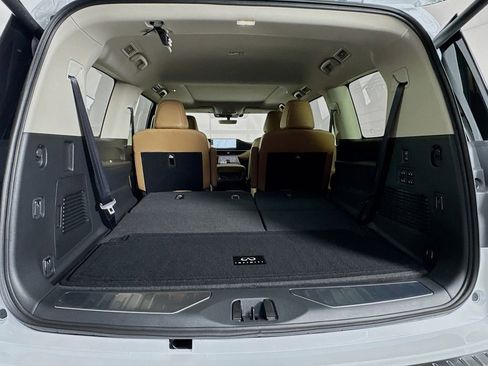 New 2026 INFINITI QX80 Luxe w/ Cargo Package image 33