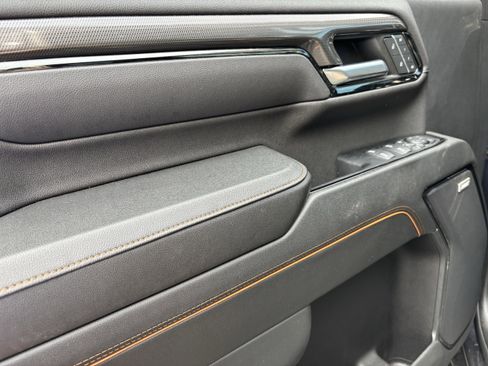 Used 2024 GMC Sierra 3500 AT4 w/ AT4 Premium Plus Package image 14