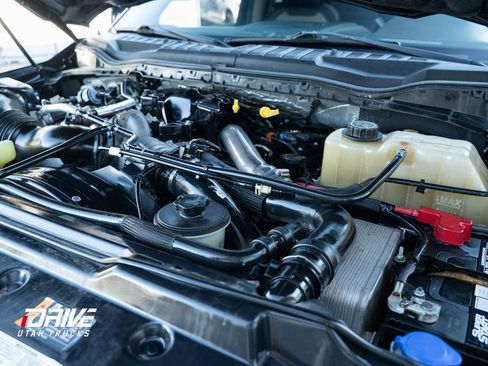 Used 2019 Ford F350 Limited image 34