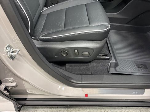 New 2026 Buick Enclave Sport Touring w/ Power Package image 10