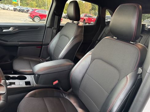 Certified 2023 Ford Escape ST-Line w/ Tech Pack #1 image 22