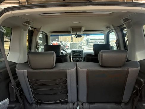 Used 2004 Honda Element EX image 26