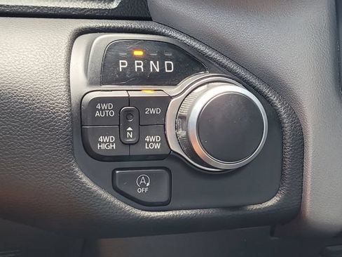Used 2023 RAM 1500 Big Horn AWD/4WD image 23