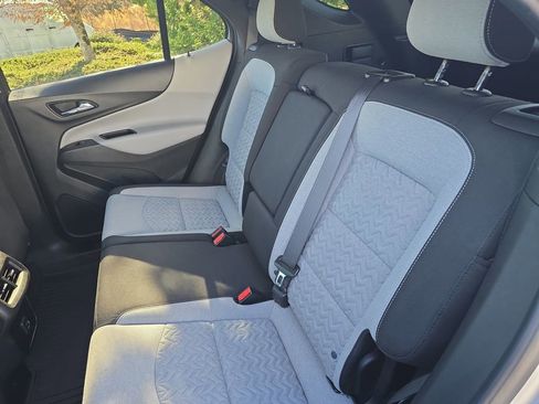 Used 2022 Chevrolet Equinox LT image 13
