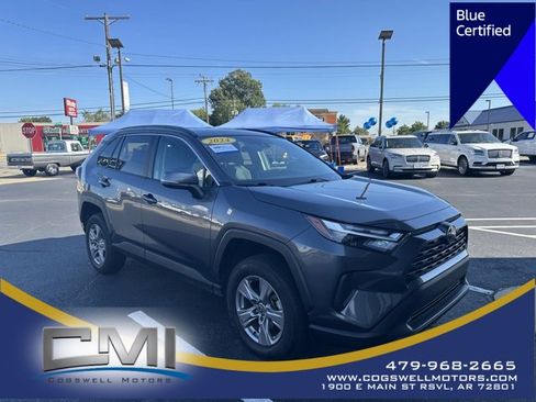 Used 2024 Toyota RAV4 XLE image 1