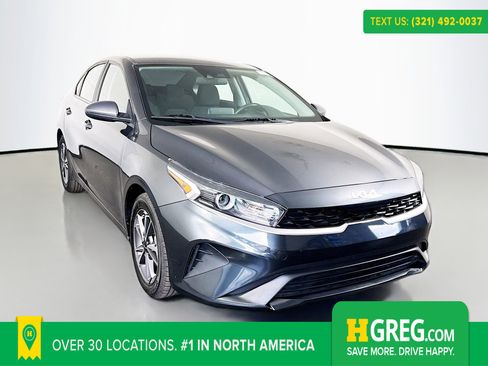 Used 2024 Kia Forte LXS image 1