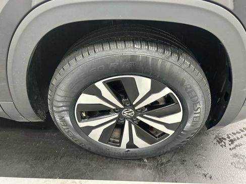 Certified 2024 Volkswagen Atlas SE AWD/4WD image 8