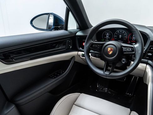 New 2026 Porsche Panamera 4 AWD/4WD image 20
