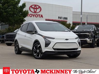 Used 2023 Chevrolet Bolt LT w/ Infotainment Package