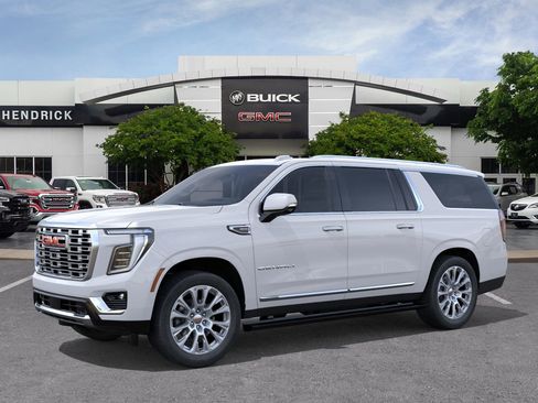 New 2026 GMC Yukon XL Denali image 3