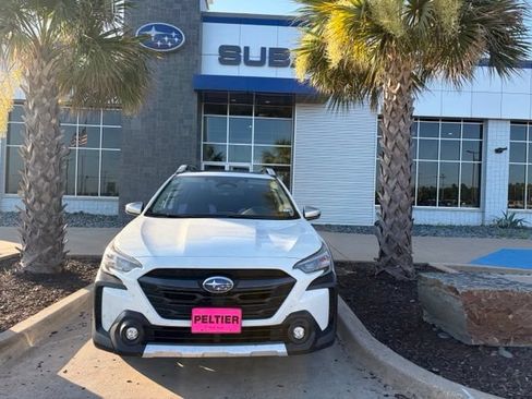 Used 2024 Subaru Outback Touring AWD/4WD image 2