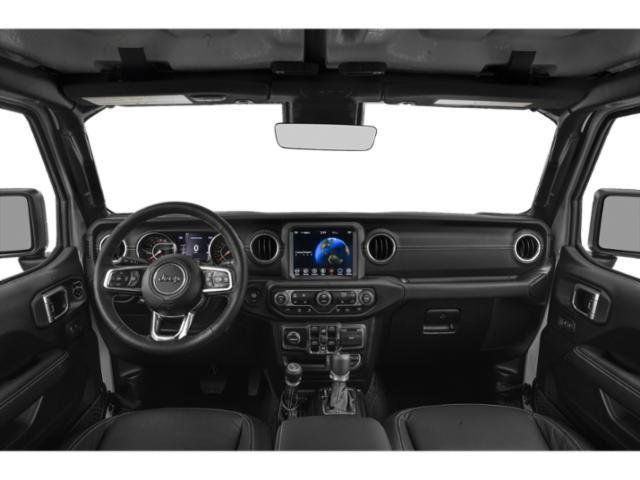 Used 2021 Jeep Gladiator Overland w/ Popular Equipment Package AWD/4WD image 11
