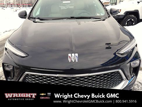 Used 2024 Buick Encore GX Avenir w/ Avenir Convenience Package image 8