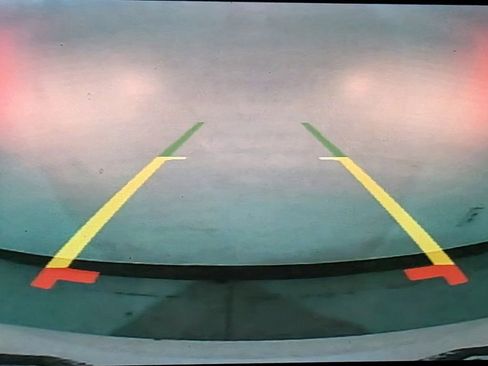 Used 2024 Chrysler Voyager LX image 9