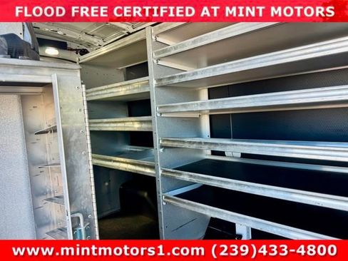 Used 2019 Ford Transit 250 250 Medium Roof w/ Exterior Upgrade Package image 15