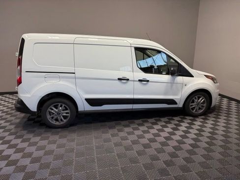 Used 2023 Ford Transit Connect XLT FWD image 7