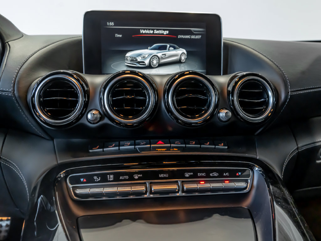 Used 2018 Mercedes-Benz AMG GT Roadster image 19