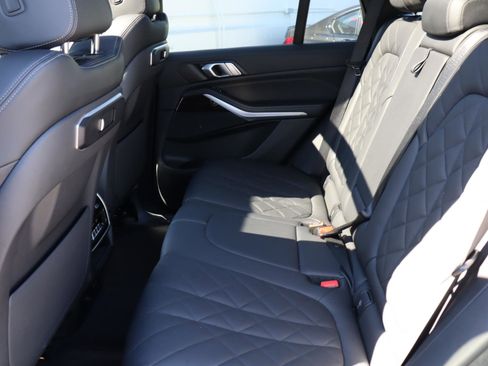 Used 2025 BMW X5 xDrive50e w/ Parking Assistance Package image 13