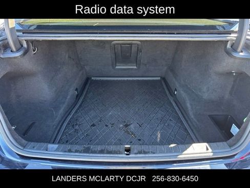 Used 2019 BMW 750i image 17