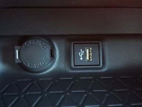 New 2025 Toyota RAV4 LE image 27