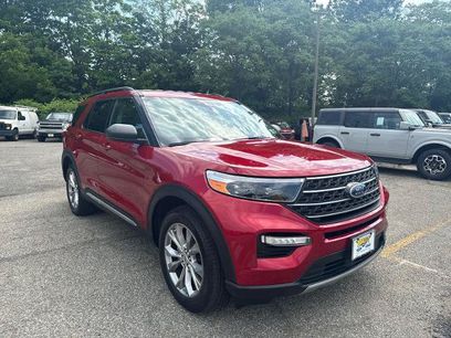 Certified 2022 Ford Explorer XLT w/ Equipment Group 202A