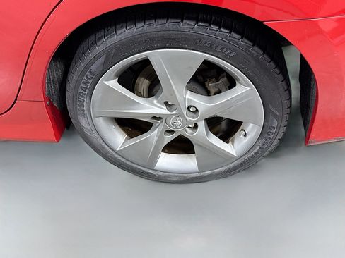 Used 2012 Toyota Camry SE FWD image 26