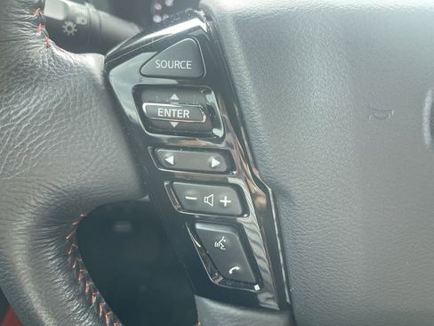 Used 2023 Nissan Frontier PRO-4X w/ Technology Package AWD/4WD image 19