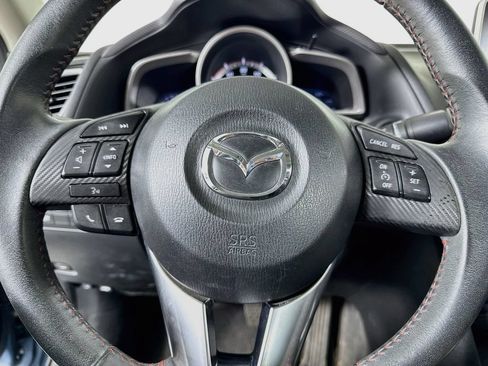 Used 2014 MAZDA MAZDA3 i Touring w/ Technology Package FWD image 30