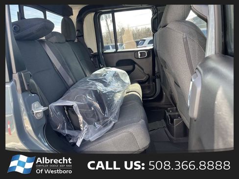New 2026 Jeep Gladiator Sport AWD/4WD image 14