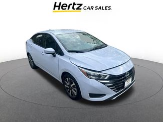 Used 2025 Nissan Versa SV video 1