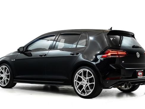 Used 2018 Volkswagen Golf 4-Door AWD/4WD image 12