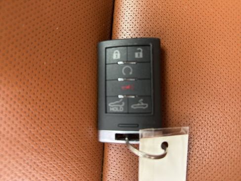 Used 2018 Chevrolet Corvette Stingray Convertible w/ 2LT Preferred Equipment Group image 40