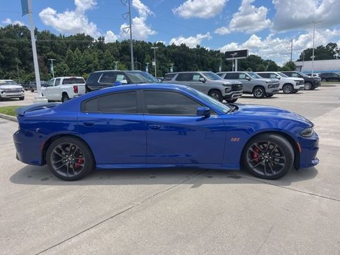 Used 2022 Dodge Charger Scat Pack image 8