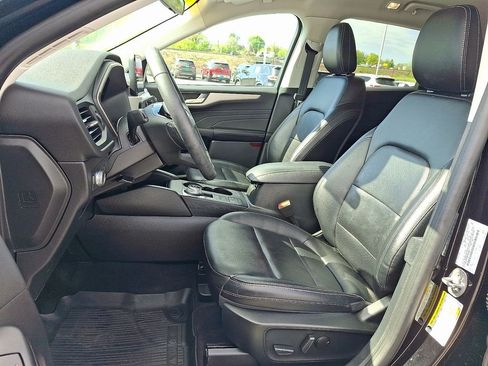 Used 2022 Ford Escape SEL w/ Technology Package AWD/4WD image 14