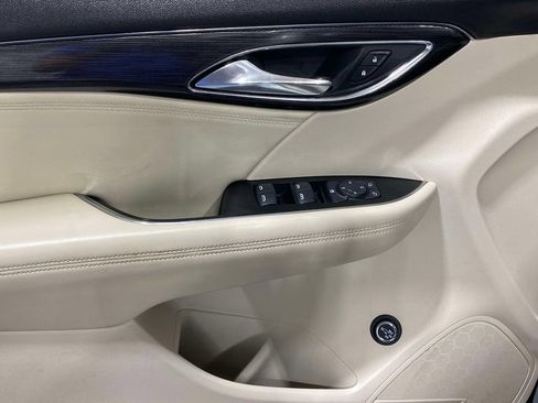Used 2022 Buick Envision Preferred FWD image 18