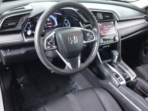 Used 2018 Honda Civic EX image 9