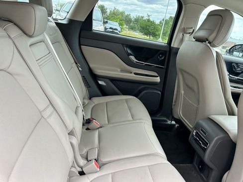Used 2022 Lincoln Aviator Reserve w/ Equipment Group 201A RWD image 12