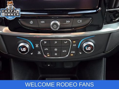 Used 2023 Chevrolet Traverse LT w/ Rear Camera Mirror Package AWD/4WD image 20